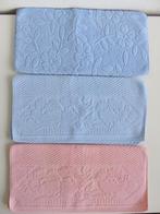 3 Vintage De Witte Lietaer handdoeken roze blauw bloemen, Ophalen of Verzenden, Gebruikt, Blauw, Handdoek
