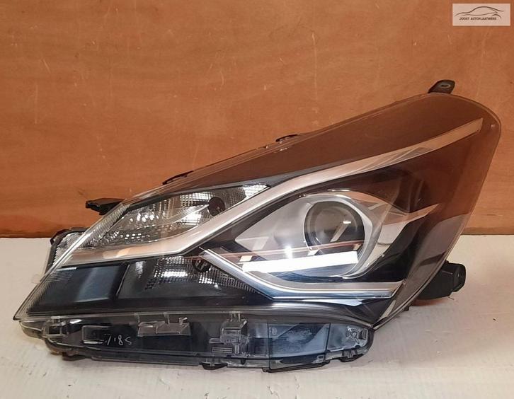 Koplamp LED links Toyota Yaris P13 FL 2017-2019, Auto-onderdelen, Verlichting, Toyota, Gebruikt, Herkomst onderdeel bekend, Ophalen of Verzenden