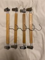 4 Ikea Rokhangers - BUMERANG, Kleding | Dames, Kledinghangers, Ophalen of Verzenden, Zo goed als nieuw, Hout, Volwassenen