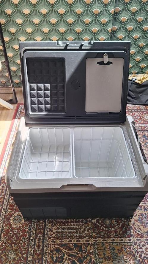 Hyckes - HyCooler Pro 40 - inclusief Powerpack accu, Caravans en Kamperen, Koelboxen, Zo goed als nieuw, Koelbox, Compressor, Ophalen