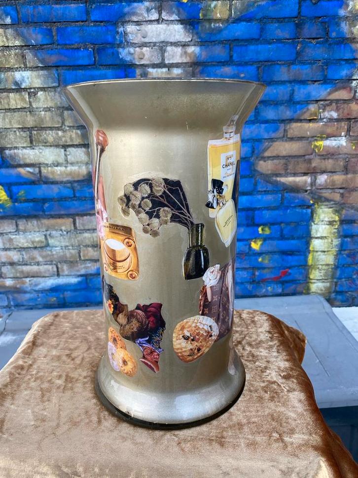 Glazen vaas Louis Vuitton, Versace etc., Huis en Inrichting, Woonaccessoires | Vazen, Zo goed als nieuw, Overige kleuren, Minder dan 50 cm