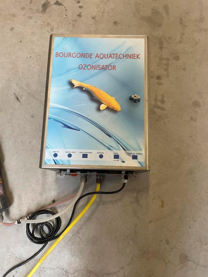 Professionele ozonator voor zwem/koi vijver, Watersport en Boten, Hengelsport | Vliegvissen, Zo goed als nieuw, Overige typen