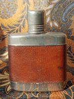 Mooie complete oude zakfles uit Engeland glas en leder 12 cm, Ophalen of Verzenden