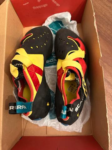 Nieuwe Scarpa klimschoenen maat 41.5 beschikbaar voor biedingen