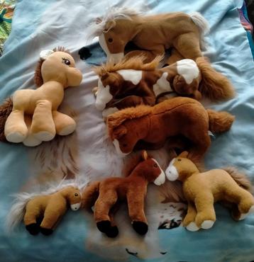 Verschillende paarden knuffels NIET GRATIS! beschikbaar voor biedingen