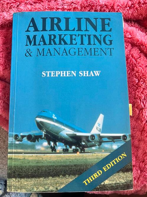 Airline marketing and management, Verzamelen, Luchtvaart en Vliegtuigspotten, Zo goed als nieuw, Boek of Tijdschrift, Ophalen of Verzenden