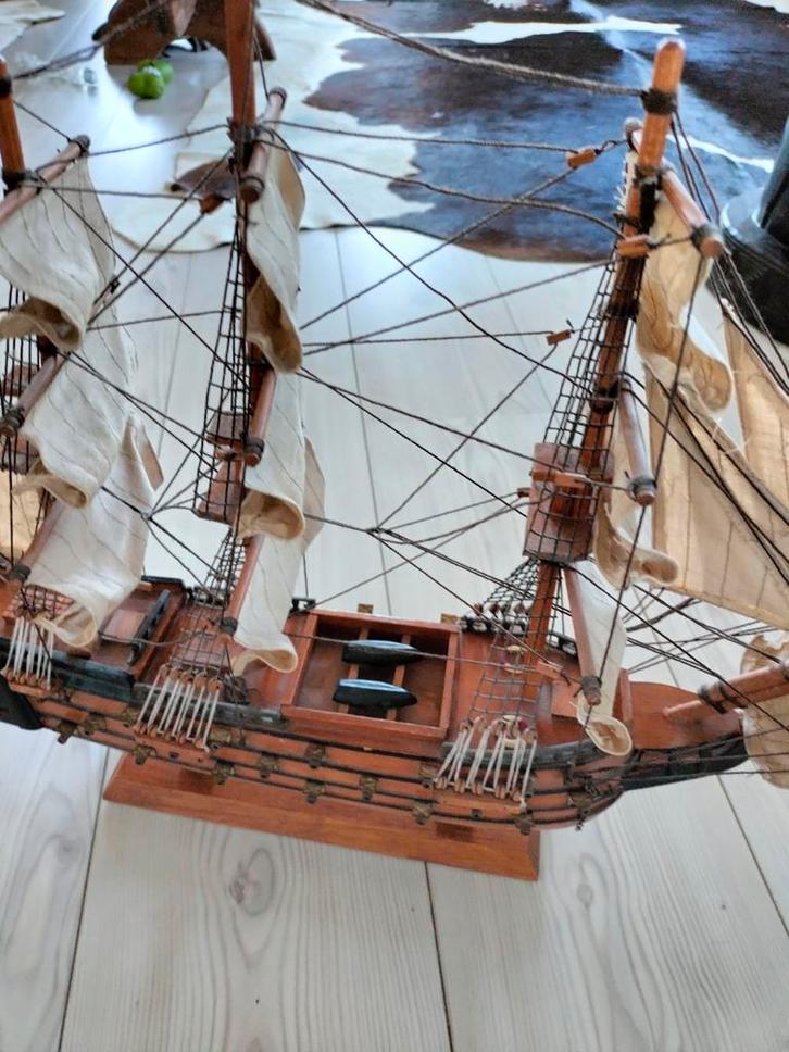 H_M_S VICTORY, Hobby en Vrije tijd, Modelbouw | Boten en Schepen, Zo goed als nieuw, Ophalen of Verzenden