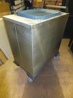 RVS dienbladen trolley met 70 dienbladen (a36)19, Ophalen, Zo goed als nieuw