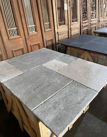 Bourgondische dallen vloer Medoc Gris romaans verband  beschikbaar voor biedingen
