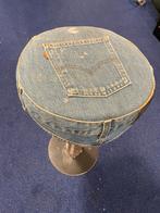 Levi broek stoelt vintage., Huis en Inrichting, Stoelen, Denim, Overige kleuren, Verzenden, Stof