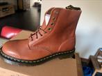 Dr martens 1460 pascal saddle tan bruin maat 42, Bruin, Ophalen of Verzenden, Dr. Martens, Zo goed als nieuw