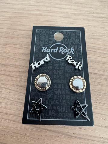 Hard Rock Cafè earrings trio - new with tag beschikbaar voor biedingen
