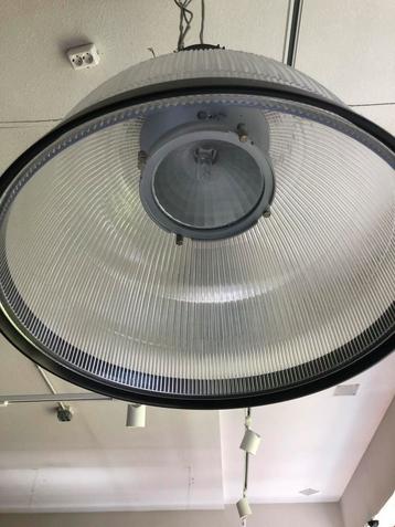 Lampen beschikbaar voor biedingen