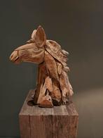 Houten Paardenhoofd Sculptuur, Ophalen