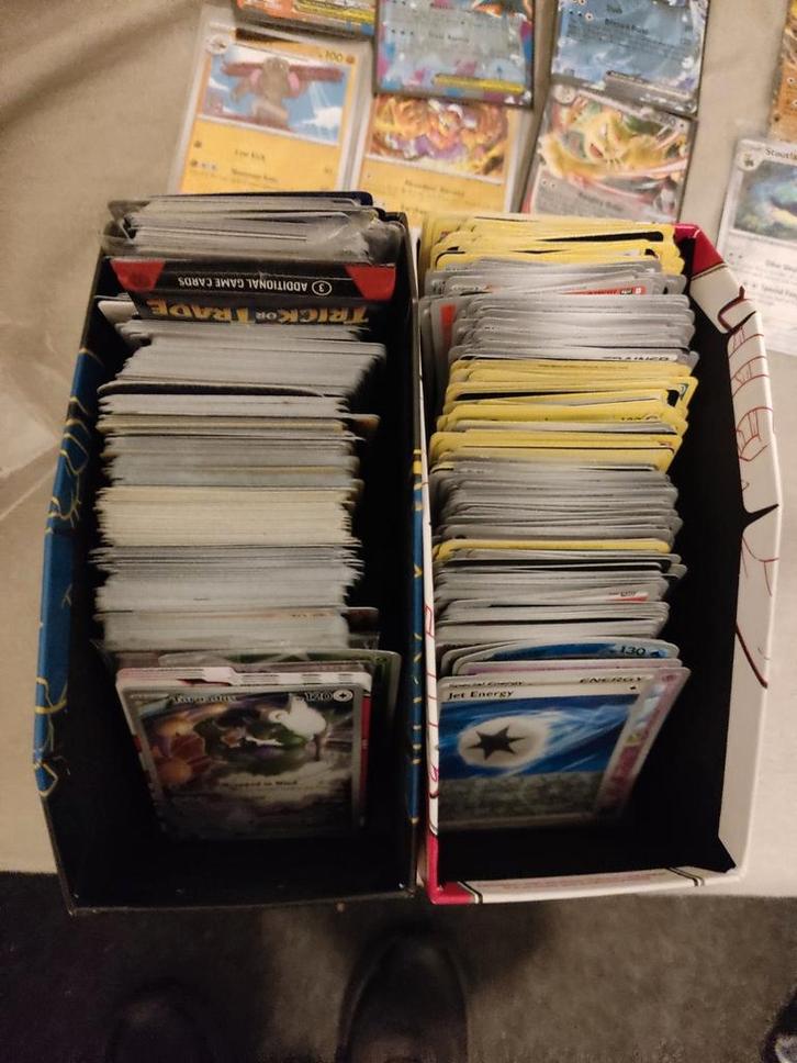 Pokémon Kaarten Bulk - 500+ Incl. Holo, Reverse, EX, Hobby en Vrije tijd, Verzamelkaartspellen | Pokémon, Zo goed als nieuw, Meerdere kaarten