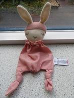 Gebreide pop konijn muts met konijnenoren roze H&M Hennes, Ophalen of Verzenden, Zo goed als nieuw, Konijn