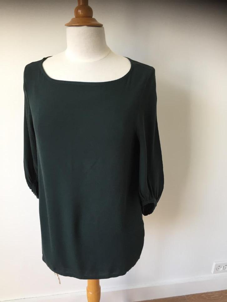 By-Bar: Donkergroen viscose bloesje. Maat M/S, Kleding | Dames, Blouses en Tunieken, Zo goed als nieuw, Maat 36 (S), Groen, Ophalen of Verzenden