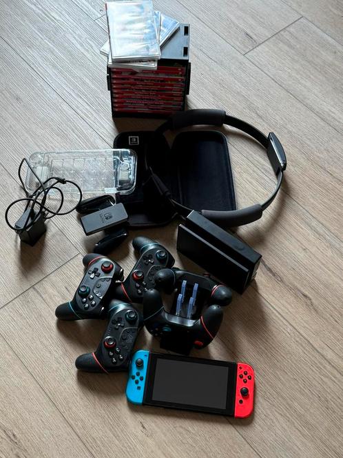 Nintendo Switch met heel veel games en accessoires, Spelcomputers en Games, Spelcomputers | Nintendo Switch, Zo goed als nieuw