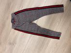 Leuke vingino meisjes broek 104 soepele stof rood zwart wit, Kinderen en Baby's, Kinderkleding | Maat 104, Broek, Meisje, Ophalen of Verzenden