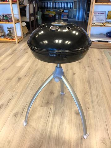 Complete BBQ van Cadac met toebehoren beschikbaar voor biedingen