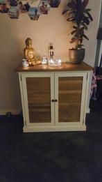 Witte kast met houten deuren, Huis en Inrichting, Kasten | Kledingkasten, Ophalen, 100 tot 150 cm, 100 tot 150 cm, Landelijk