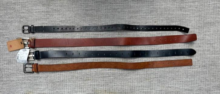 4 riemen jongens 65cm, Kinderen en Baby's, Kindermode-accessoires, Nieuw, Ophalen of Verzenden