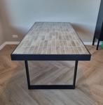 Unieke eettafel, Huis en Inrichting, Tafels | Eettafels, Ophalen, Gebruikt, 50 tot 100 cm, Vijf personen of meer