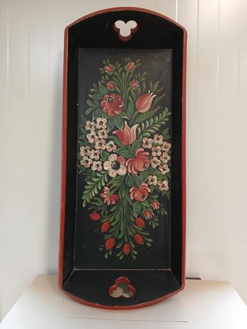 Decoratieve Vintage Dienblad met Bloemmotief beschikbaar voor biedingen