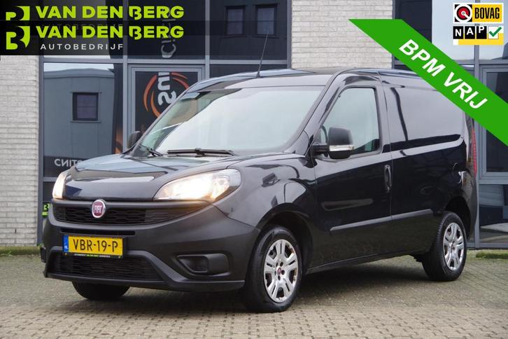 Fiat Dobló Cargo 1.6 MJ ECO JET EURO 6! 3-ZITS, AIRCO, NAVI, Auto's, Bestelauto's, Bedrijf, Te koop, ABS, Airconditioning, Alarm