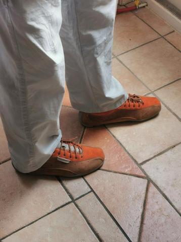 Bootschoenen.  beschikbaar voor biedingen