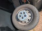 4 stalen velgen en banden Fiat Ducato light 5x118, Auto-onderdelen, Banden en Velgen, Ophalen, Bestelwagen, 15 inch, Band(en)