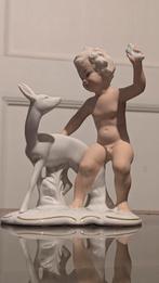 Charmant Wallendorf Porseleinen Beeldje Cherubijn met Hert, Ophalen of Verzenden