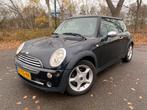 Mini 1.6 16V ONE 2006 Zwart, Auto's, Voorwielaandrijving, 15 km/l, 4 cilinders, 4 stoelen