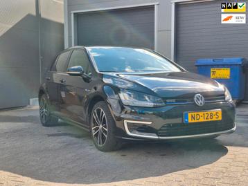 Volkswagen Golf 1.4 TSI GTE Connected Series beschikbaar voor biedingen