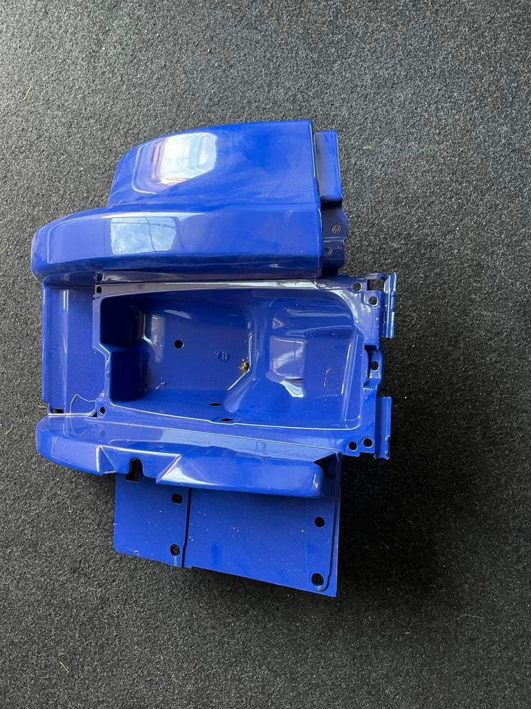 DT spare parts truck/vrachtwagen onderdeel/kap scania, Ophalen
