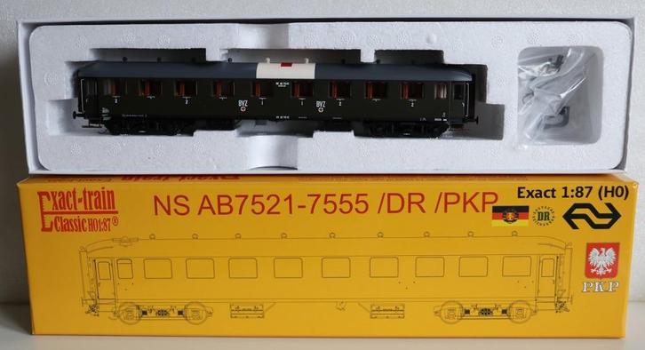 H0 Exact-Train EX10033 NS AB7543 Rode kruis (WO II) rijtuig, Hobby en Vrije tijd, Modeltreinen | H0, Zo goed als nieuw, Wagon