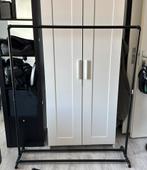 Zwart kleding rek van steiger buizen, Ophalen, Gebruikt, 25 tot 50 cm, 100 tot 150 cm