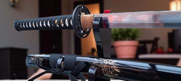 Scherp Japans samurai zwaard - katana - sabel  - mes - dolk
 beschikbaar voor biedingen