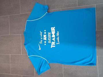 Kleding bedrukken beschikbaar voor biedingen