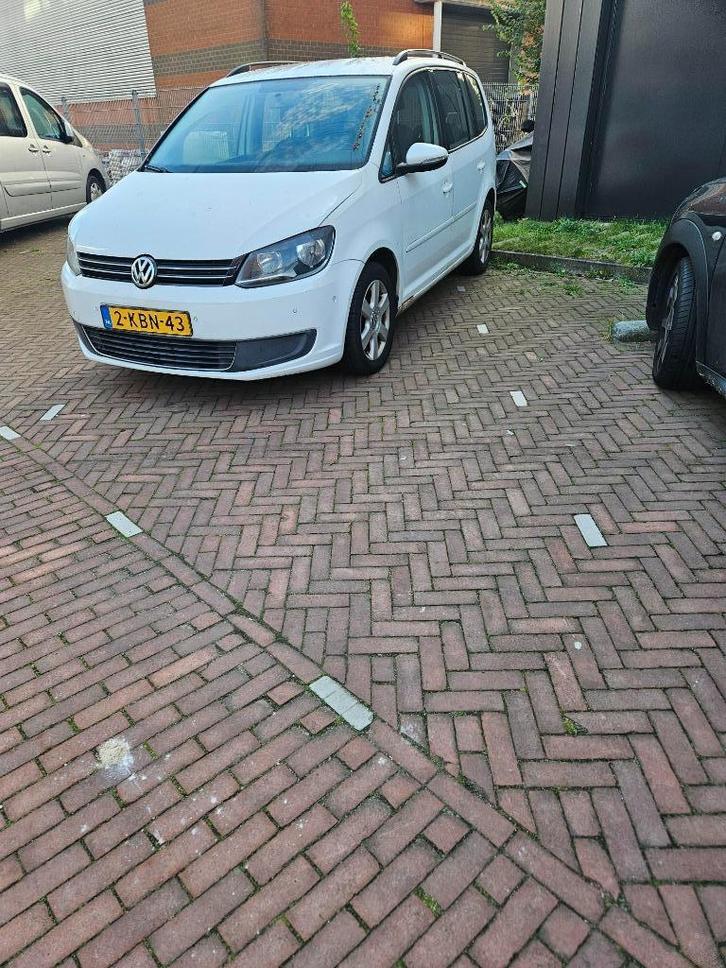 Volkswagen Touran 1.6 TDI 77KW Cross 2013 7p, Auto's, Volkswagen, Particulier, Touran, ABS, Airbags, Airconditioning, Alarm, Bluetooth