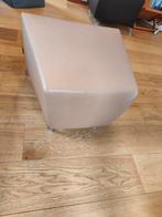 Montis hocker, voetenbank camel/beige, Minder dan 50 cm, Modern Nederlands design, Ophalen of Verzenden, Zo goed als nieuw