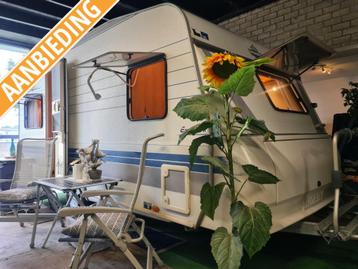 HOBBY EXCELLENT 460 UFE 2001 / VOORTENT beschikbaar voor biedingen