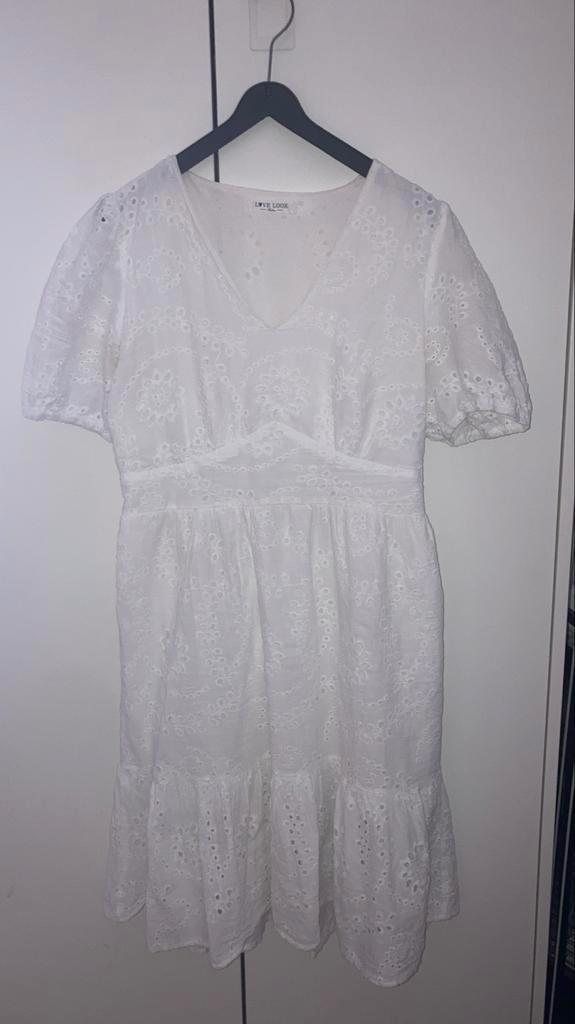 Witte Kanten Jurk - Love Look - Maat S, Kleding | Dames, Jurken, Zo goed als nieuw, Maat 38/40 (M), Wit, Boven de knie, Ophalen of Verzenden