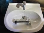 Wastafel villeroy & Boch compleet met kraan en sifon., Huis en Inrichting, Badkamer | Badkamermeubels, Zo goed als nieuw, Minder dan 100 cm