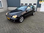 Mercedes-Benz C-klasse Combi 200 CDI Avantgarde, Auto's, Automaat, Achterwielaandrijving, Gebruikt, 4 cilinders
