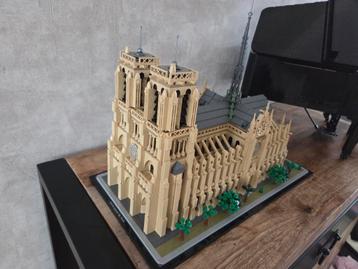 Notre-dame lego 21061 beschikbaar voor biedingen