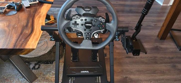 Moza Racing R3 complete race set + stand en extra's pc/xbox, Computers en Software, Joysticks, Zo goed als nieuw, Ophalen
