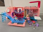 Mattel barbie camper met accessoires, Ophalen of Verzenden, Zo goed als nieuw, Toebehoren