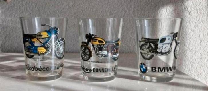 Drie Motor glazen BMW, Triumph en Bonneville, Verzamelen, Glas en Borrelglaasjes, Zo goed als nieuw, Overige typen, Ophalen of Verzenden