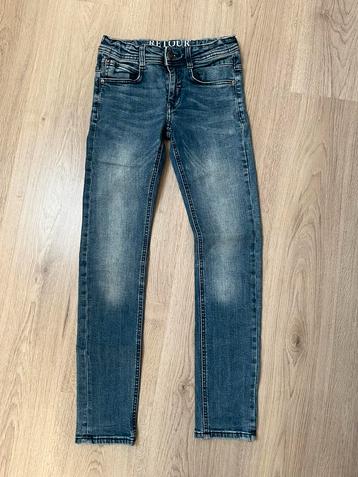 Jeans Retour beschikbaar voor biedingen
